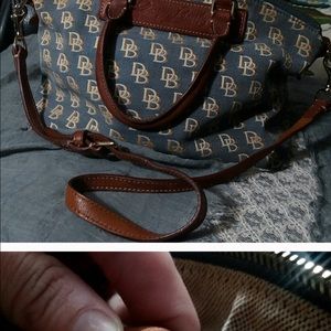 Dooney And Bourke sm Satchel